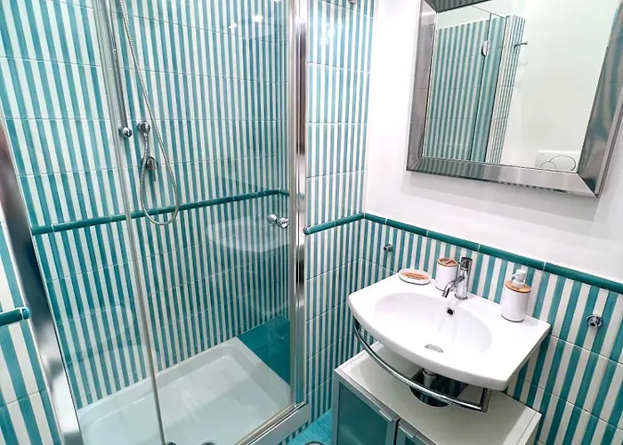 Apartament Artisti *